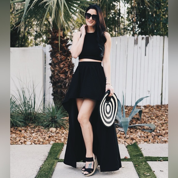 AKIRA Maria Maria Ruffle High Low Skirt and Top Set - Picture 3 of 13